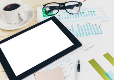 Ahşap masa ofis işyeri