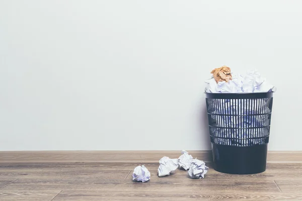 Papelera de papel — Foto de Stock