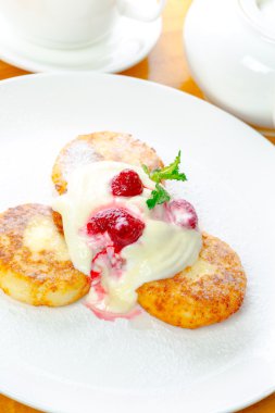 Sağlıklı Kahvaltı, Rus cheesecakes