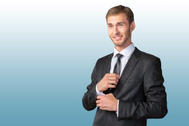 İşadamı kadar düğmelerini manşet kollu