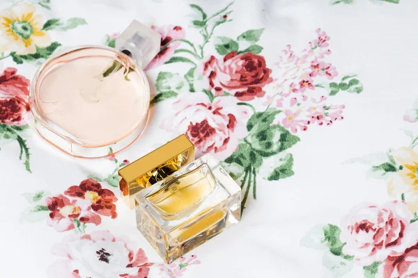Selección de frascos de perfume — Foto de Stock