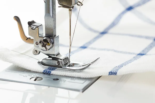 Sewing process in the phase of overstitching — Stock Photo, Image