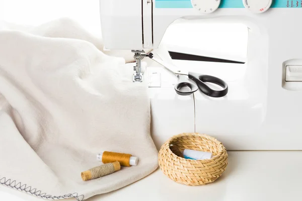 Sewing process in the phase of overstitching — Stock Photo, Image