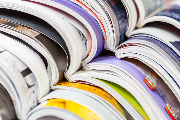 Пачка журналов
.