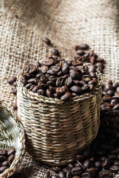 Färska kaffebönor — Stockfoto