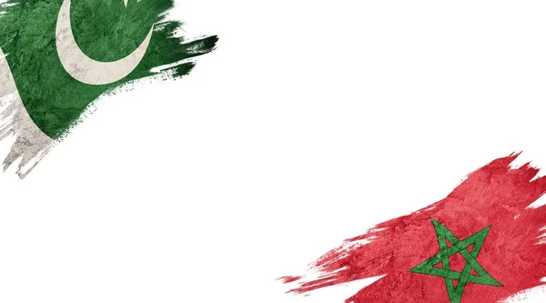 Flaggen Von Pakistan Und Marokko Auf Weißem Hintergrund — Stockfoto
