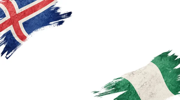 白い背景にアイスランドとナイジェリアの旗 — ストック写真