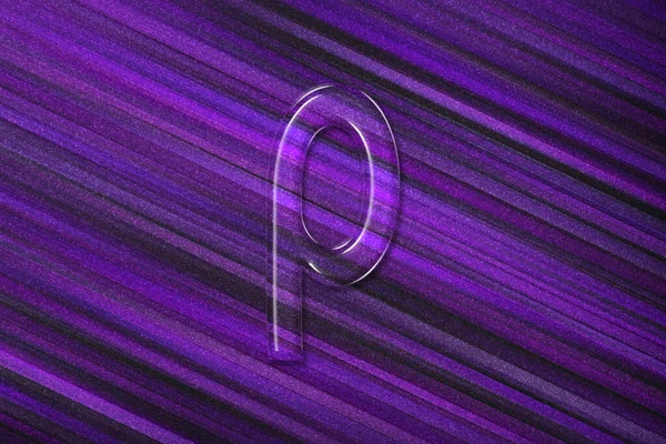 Rho标志 Rho字母 希腊字母符号 紫色背景 — 图库照片