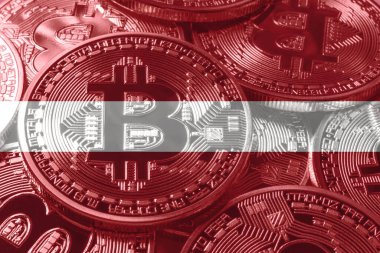 Letonya bitcoin bayrağı, ulusal bayrak kripto para birimi kavramı siyah arkaplan