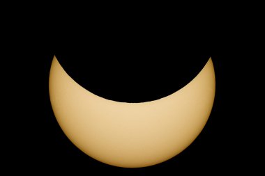 Güneş tutulması Mart 2015 gerçek resmi Avrupa Teleskobu güneş filtresi