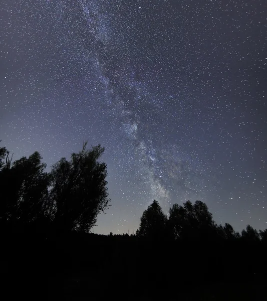 Vía Láctea galaxia hermoso cielo nocturno — Foto de Stock