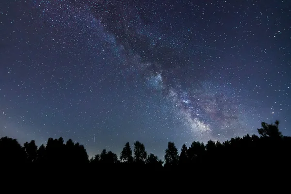 Vía Láctea galaxia hermoso cielo nocturno — Foto de Stock