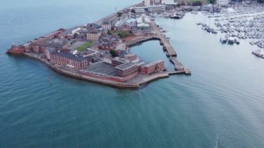 İngiltere Gosport 'taki 33 sahra hastanesinin ve Haslar Marina' nın hava görüntüsü. 