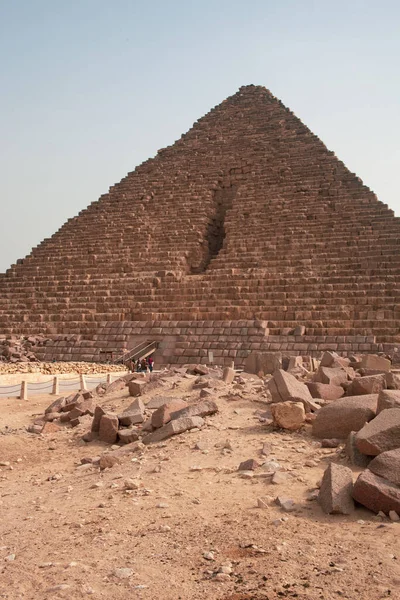 기자피라 Giza Pyramid Complex 네크로 폴리스 Giza Necropolis 이집트의 카이로에 — 스톡 사진