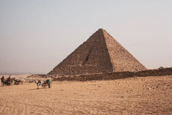 Giza Piramit Kompleksi Ayrıca Giza Necropolis Olarak Bilinir Mısır Başkenti — Stok fotoğraf