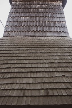 Zakarpattia, Ukrayna 'daki eski ahşap kilise.