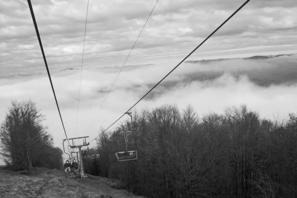 Teleférico Carpathian Mountains Ucrânia — Fotografia de Stock