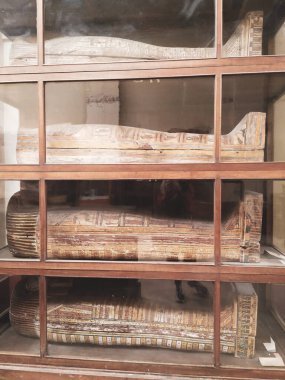 Mısır Tarihi Müzesi, Mısır 'ın Kahire kentindeki Mısır Müzesi olarak bilinir.