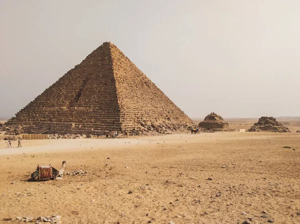 埃及吉萨的巨大金字塔 — 图库照片
