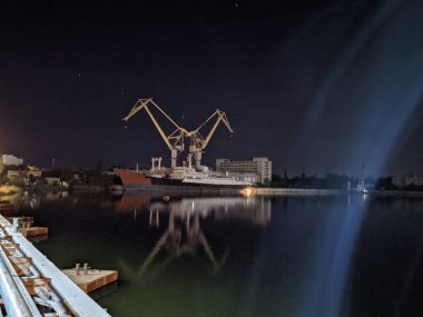  Büyük bir vinç görüntüsü, endüstriyel 