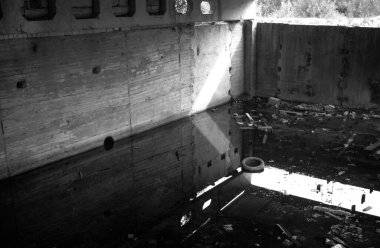 Eski terk edilmiş bina, endüstriyel fabrika