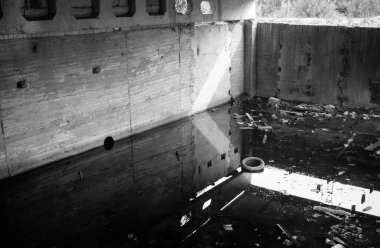 Eski terk edilmiş bina, endüstriyel fabrika