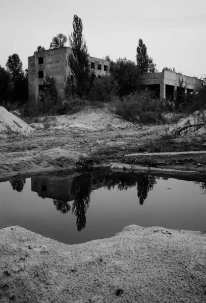 Edifício Abandonado Velho Fábrica Industrial — Fotografia de Stock