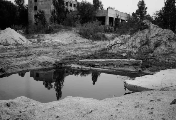 Stará Opuštěná Budova Průmyslová Továrna — Stock fotografie