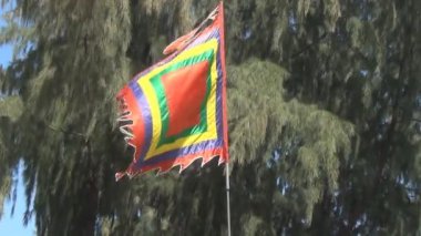 bir boş rüzgarda çırpınan bayrak kullanılan renkler.