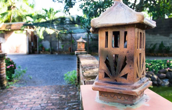 Lampe traditionnelle, argile céramique artisanale, Artisanat du Viet Nam — Photo