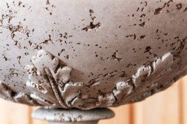 Bir tablo yakın çekim üzerinde güzel eski vazo