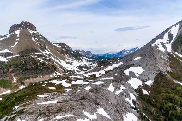 Vista Aérea Helicóptero Del Parque Nacional Banff Con Vistas Las — Foto de Stock