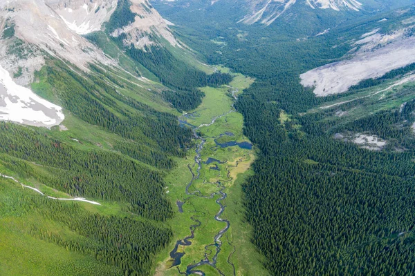 Helikopter Widok Lotu Ptaka Banff National Park Widokiem Piękne Góry — Zdjęcie stockowe