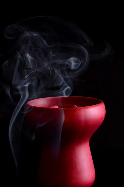 Accesorios para fumar hookah bowl, carbones, tabaco, boquilla —  Fotos de Stock
