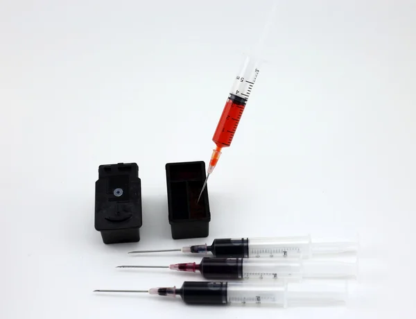 Mürekkep kartuşları dolum