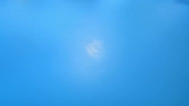 Prezervatif ya da erkek eli hapları arasında seçim yapmak.