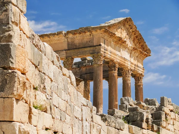 Dougga, Roman Ruins. Património Mundial da Unesco na Tunísia . — Fotografia de Stock