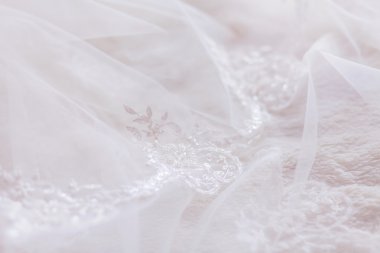 Nakışlı elemanlı gelin peçesi. Gelinin geleneksel sembolik aksesuarı. 