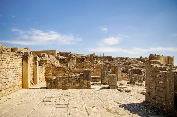 Dougga, római romok. UNESCO Világörökség Tunéziában. — Stock Fotó