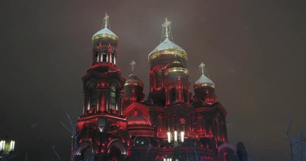 ODINTSOVO, RUSSIA - 3 Ocak 2021. Rus Silahlı Kuvvetleri 'nin ana Katedrali. Aydınlanmış İsa 'nın Dirilişi Katedrali. — Stok video