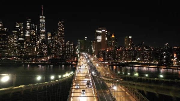 Cidade Nocturna Ponte Sobre Rio — Fotografia de Stock