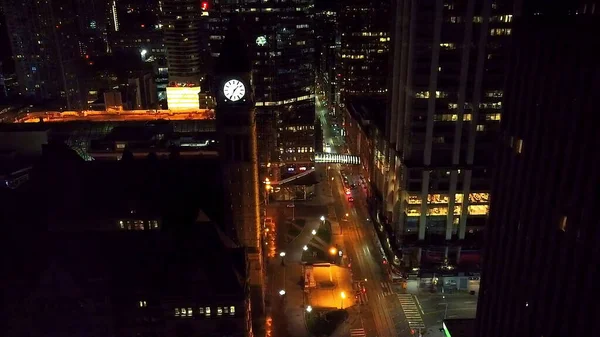 Cidade Noturna Cima Torre Relógio — Fotografia de Stock