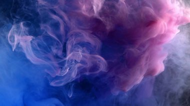 Soyutlama. Renkli dumanlar tütüyor