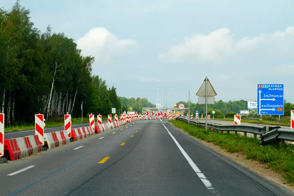 Lituania - 31 luglio 2016: Lavori stradali sul percorso della Lituania — Foto Stock