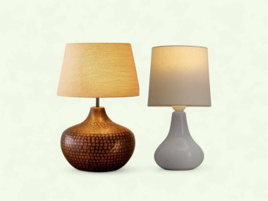 Güzel İki Zarif Masa Lambası