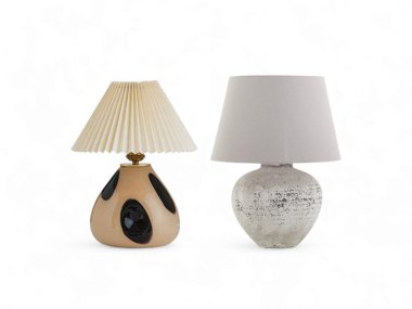 Sanatsal Kesim Seramik Lamba Dokulu Beton Taban Lambanın yanında