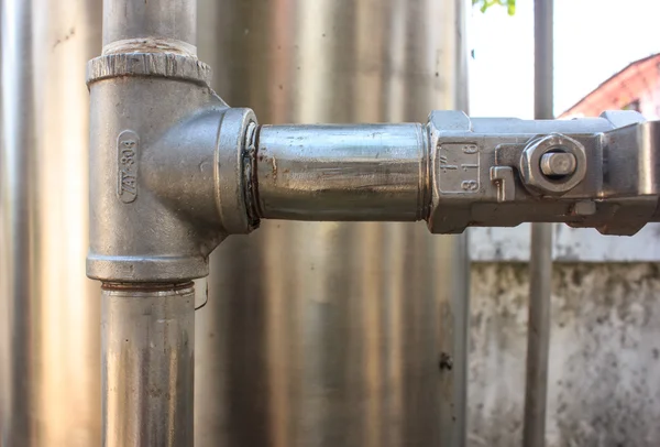 Stainless steel water pipe — Stock Photo, Image