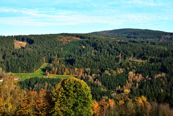 Herbstfarben der Berge — Stockfoto