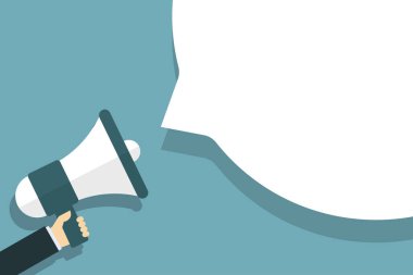 Sosyal medya pazarlama konsept vektör illüstrasyonu için yeşil zemin üzerinde beyaz konuşma balonu olan el ele megafonu