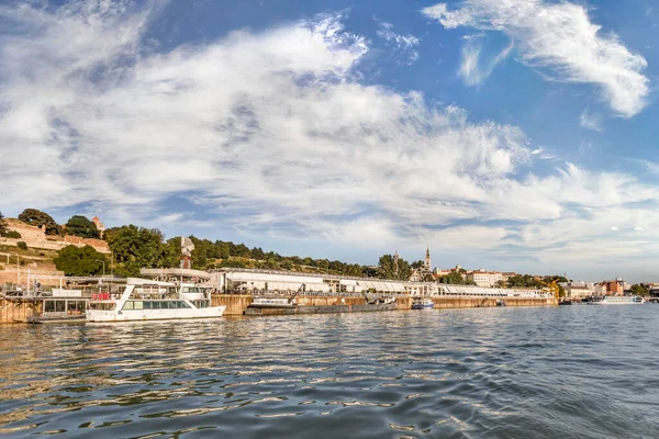 Immagine Panoramica Del Porto Turistico Nautico Belgrado Navi Crociera Fluviali — Foto Stock